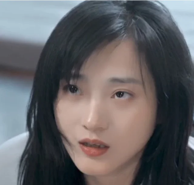 蚀骨囚爱 海报