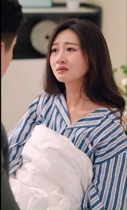 付少跪求复合 海报