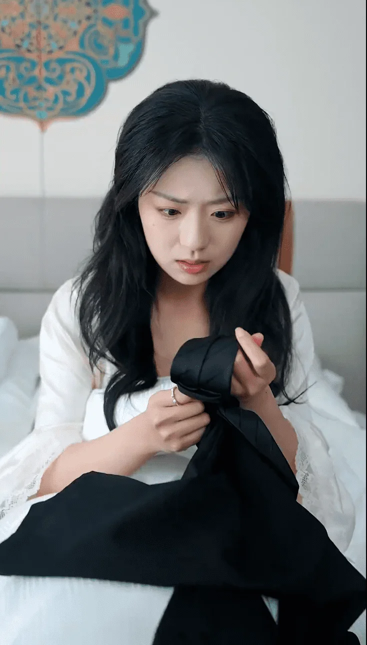 他的呼吸声已读