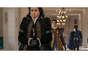 The Serpent Queen True Story: How Catherine De Medici Got The Name & How Accurate The Starz Series Is, Explained