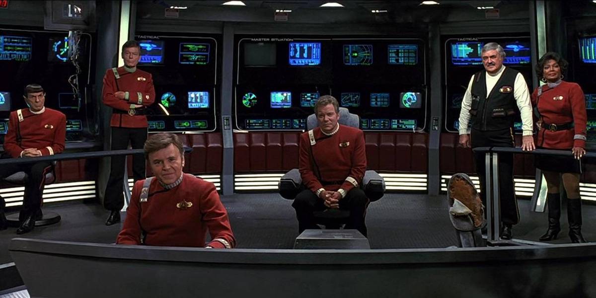 Kirk's Starship Enterprise Has A 12-Year Lost Period & Star Trek Only Hinted At What Happened