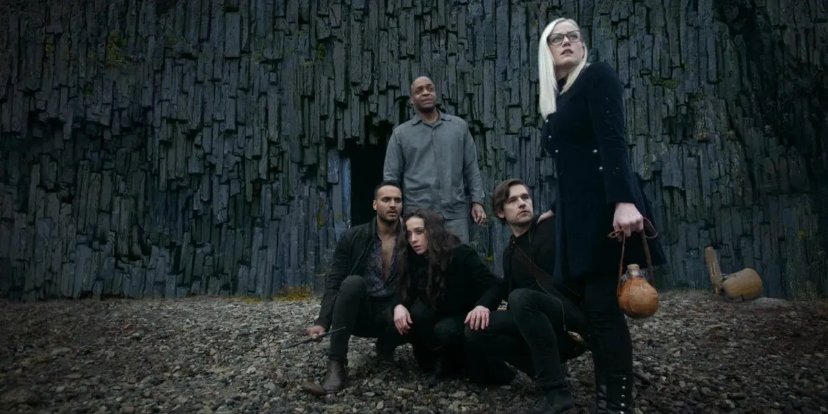 Penny, Julia, Quentin, Alice, and Henry in The Magicians episode "No Better To Be Safe Than Sorry"