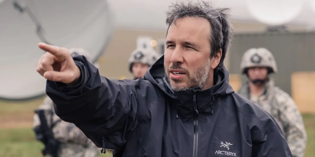Denis Villeneuve on the set of Arrival 