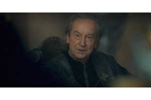 House Of The Dragon Season 3 Theory Reveals Where Otto Hightower Is Imprisoned & Turns Alicent's Missing Son Into His Savior