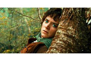 Lord Of The Rings Video Imagines The Fellowship Addicted To Social Media As They Over-Share On Their Journey