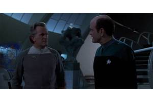 The Doctor Becomes Star Trek: Voyager's Most Important Character Next Year