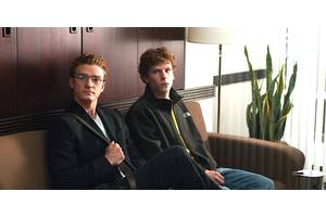 “I Was Literally In My Car Driving Up”: Jesse Eisenberg Was Barred From Meeting Mark Zuckerberg At The Last Minute By The Social Network’s Producer
