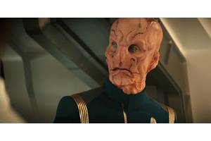 Saru Actor Doug Jones Addresses His Star Trek Future & Which Show He "Could Appear In Immediately" 1 Year After Discovery Ending