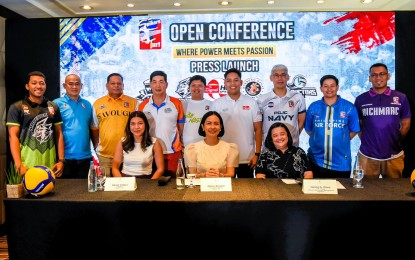 <p><strong>EVENT LAUNCHING.</strong> (L-R) Spikers’ Turf president Alyssa Valdez, tournament director Mozzy Ravena, and Sienna Olaso, Cignal's executive vice president and head for channels and content management, during a press conference at Discovery Suites Ortigas on Friday (March 8, 2024). The league's Open Conference will start on March 13 at the Paco Arena in Manila.<em> (Spikers' Turf photo) </em></p>