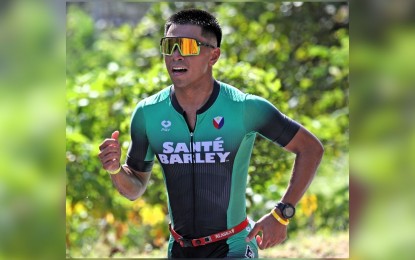 <p><strong>POWERHOUSE LINEUP.</strong> Mervin Santiago, the first Filipino to cross the finish line at the 2023 IRONMAN World Championship in France, in this undated photo. Santiago leads the participants to the Ibabao Festival 2025 Sunrise Standard Triathlon Recon Race in Catarman, Northern Samar on June 1, 2025.<em> (Contributed photo)</em></p>