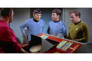 Captain Kirk's Enterprise Secretly Had More Than One Transporter Room In Star Trek: The Original Series