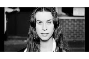 Who Is Alanis Morissette's "You Oughta Know" Actually About?