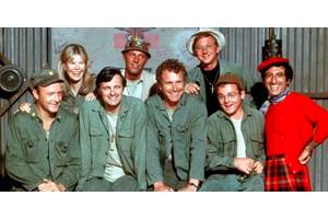 This 2003 Show That Didn't Happen Is The Closest CBS Has Come To Rebooting MASH