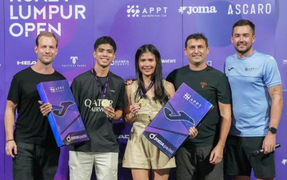 <p><strong>WINNERS.</strong> Filipino pair LA Cañizares and Joanna Tao Yee Tan (2nd and 3rd from left) show their gold medals during the awarding ceremony of the Asia Pacific Padel Tour (APPT) Open in Kuala Lumpur, Malaysia on April 27, 2025. They conquered five-time champions Irina Chernaya of Russia and Tim Brown of Australia, 7-5, 5-7, 6-4, in the pro mix final.<em> (Photo courtesy of Padel Pilipinas) </em></p>