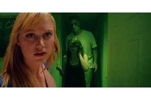 Two Of Maika Monroe’s Recent Horror Movies Are Trending On Streaming, But This Creepy Thriller From 10 Years Ago Is Still Her Best