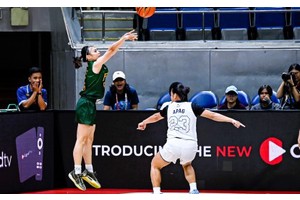 FEU stuns Adamson, La Salle triumphs in UAAP women's basketball