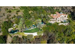 What Happened To The House Where Manson's Followers Killed Sharon Tate, Jay Sebring, & Others
