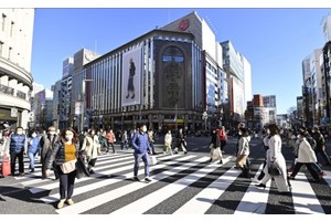 Filipinos in Japan must go green when hailing cabs