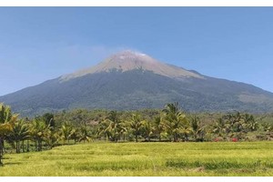 DOT: Tourism activities in Canlaon City suspended amid eruption
