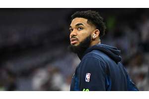 Pass or Pursue on Bleacher Report's top three 2024-25 Knicks trade targets