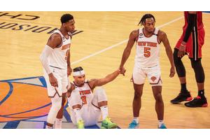Josh Hart takes playful shot at RJ Barrett ahead of hyped Knicks-Raptors matchup