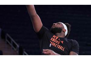 Is Mitchell Robinson playing today? Latest injury update for Knicks-Sixers April 28