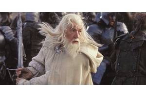 Could Gandalf Beat Sauron In The Lord Of The Rings? Who Is Really More Powerful