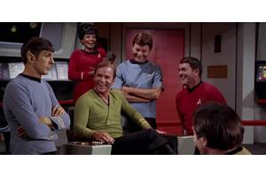 Star Trek Makes Strange New Worlds’ Version Of TNG’s Ten Forward Even More Important