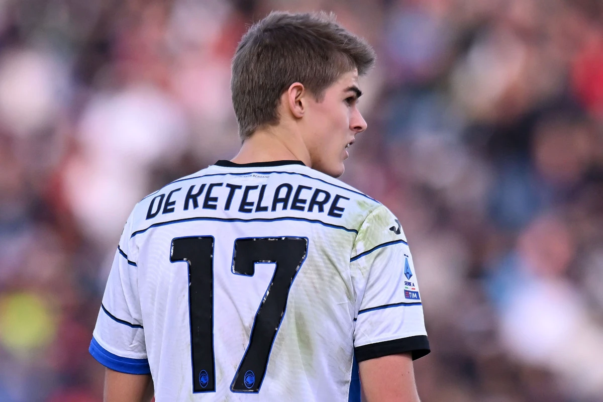 BOLOGNA, ITALY - DECEMBER 23: Charles De Ketelaere of Atalanta BC looks on during the Serie A TIM match between Bologna FC and Atalanta BC at Stadio Renato Dall'Ara on December 23, 2023 in Bologna, Italy. (Photo by Alessandro Sabattini/Getty Images)