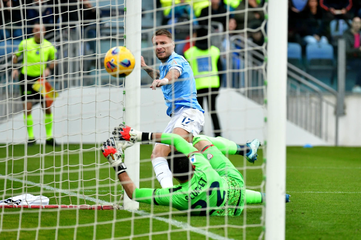 CAGLIARI, ITALY - FEBRUARY 10: Ciro Immobile of SS Lazio scores a second goal during the Serie A TIM match between Cagliari and SS Lazio - Serie A TIM at Sardegna Arena on February 10, 2024 in Cagliari, Italy. (Photo by Marco Rosi - SS Lazio/Getty Images)