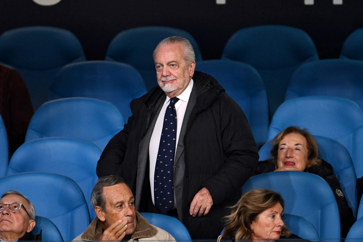 NAPLES, ITALY - DECEMBER 12: Aurelio De Laurentiis SSC Napoli President during the UEFA Champions League match between SCC Napoli and SC Braga at Stadio Diego Armando Maradona on December 12, 2023 in Naples, Italy. (Photo by Francesco Pecoraro/Getty Images)