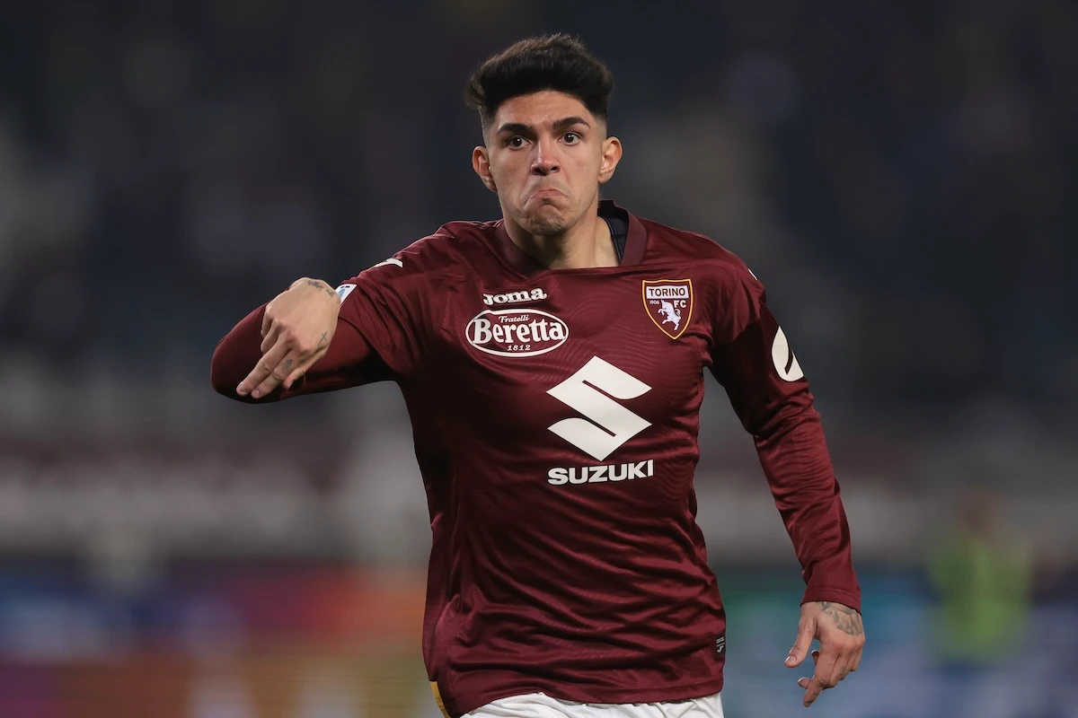 TURIN, ITALY - FEBRUARY 16: Roma linked Raoul Bellanova of Torino FC celebrates after scoring to give the side a 1-0 lead during the Serie A TIM match between Torino FC and US Lecce - Serie A TIM at Stadio Olimpico di Torino on February 16, 2024 in Turin, Italy. (Photo by Jonathan Moscrop/Getty Images)