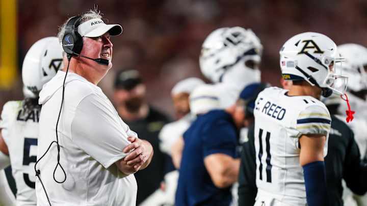 Sep 21, 2024; Columbia, South Carolina, USA; Akron Zips head coach Joe Moorhead directs his team against the South Carolina Gamecocks in the first quarter at Williams-Brice Stadium. Mandatory Credit: Jeff Blake-Imagn Images Sep 21, 2024; Columbia, South Carolina, USA; Akron Zips head coach Joe Moorhead directs his team against the South Carolina Gamecocks in the first quarter at Williams-Brice Stadium. Mandatory Credit: Jeff Blake-Imagn Images