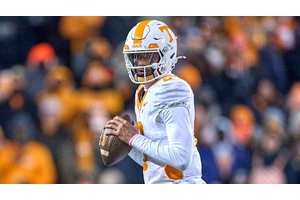 Nico Iamaleava and UCLA reportedly clashing in negotiations