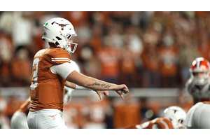 Vegas puts a massive number on Texas to blowout Arizona State