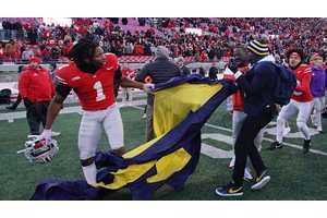 National analyst addresses "toxic" Ohio State-Michigan rivalry