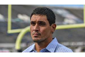 ESPN analyst David Pollack deserves the support of college football nation