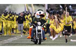 The 10 best entrances in all of college football