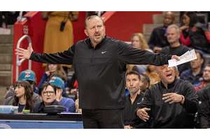 It took one quarter of the playoffs for Knicks fans to question Tom Thibodeau