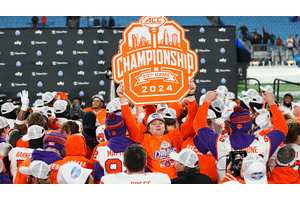 Fans call the "death of the ACC" after conference concedes to Clemson, Florida State