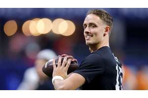 Fans have no mercy on Carson Beck after he has two luxury cars stolen overnight