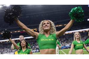 A new favorite to win the college football national championship emerges