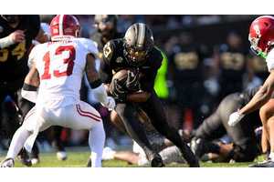 Malachi Moore releases apology but not all fans are satisfied with Alabama captain