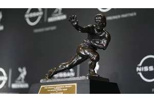 Who will win the 2025 Heisman Trophy? 6 contenders and 1 wild-card