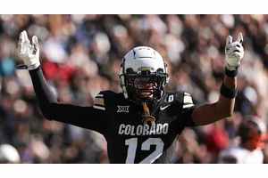 After a year of campaigning, Travis Hunter wins the Heisman Trophy