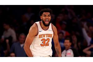 Opportunity is screaming at the Knicks and the time is now