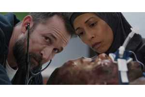 The Pitt Season 1 Ending Explained: The Real Meaning Of Robby & Abbott's Roof Scene