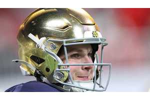 Riley Leonard becomes the next Tim Tebow, sends message to entire nation