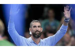 Michael Phelps joins College GameDay, Derek Jeter is Honorary Captain: Texas vs. Michigan