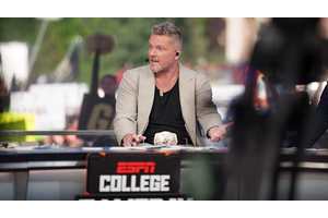 Did anyone win the Pat McAfee field goal challenge in Week 3 at Columbia, SC?